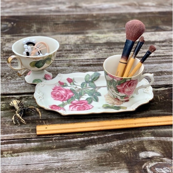 3 piece Tea Set, Vanity Set Burton + Burton Romantic Rose Desk Organizer - Picture 10 of 10